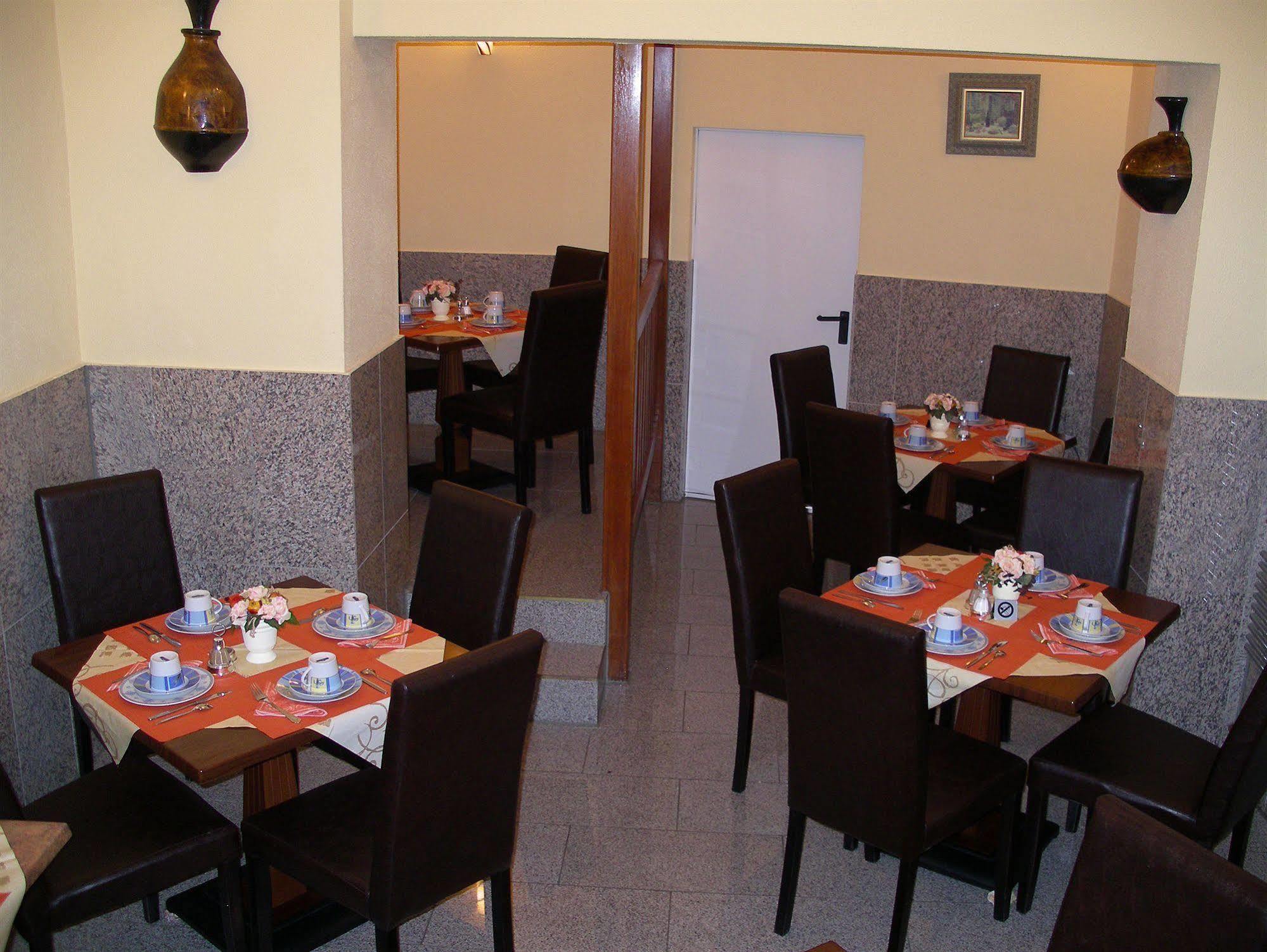Hotel Elbe Street 34 Франкфурт-на-Майне Экстерьер фото